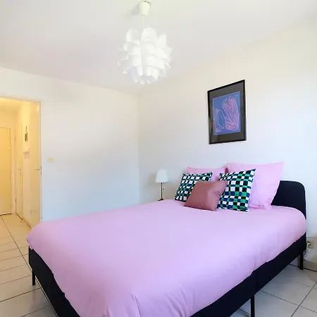 Berges Du Midi - Piscine Parking * Fenouillet (Haute-Garonne)