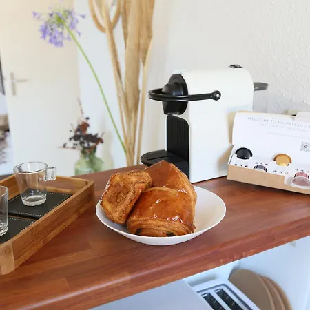 Apartment Berges Du Midi - Piscine Parking