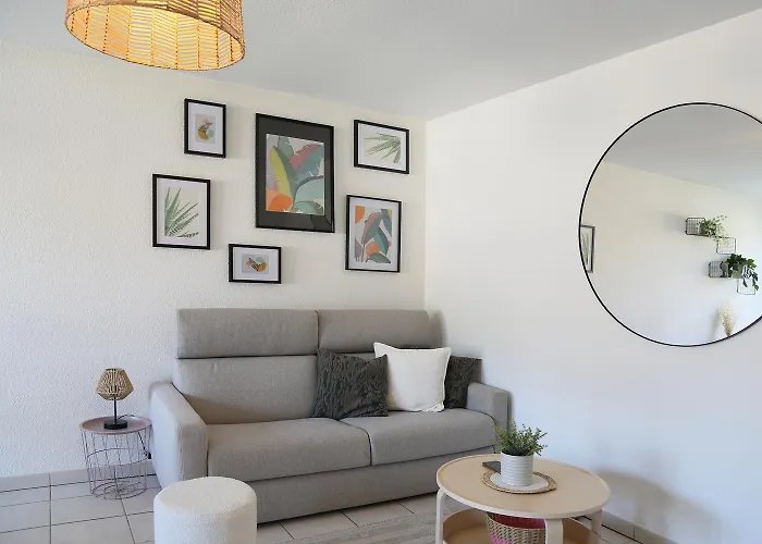 Berges Du Midi - Piscine Parking * Fenouillet (Haute-Garonne)