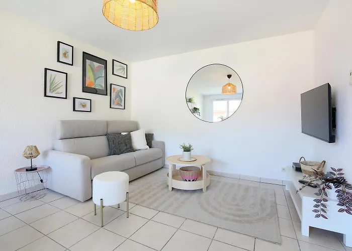 Berges Du Midi - Piscine Parking * Fenouillet (Haute-Garonne)